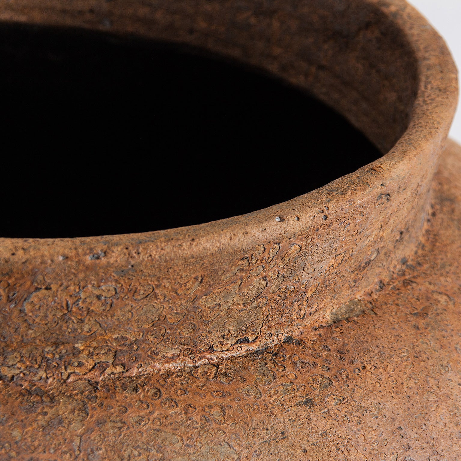 ERIDE VASE